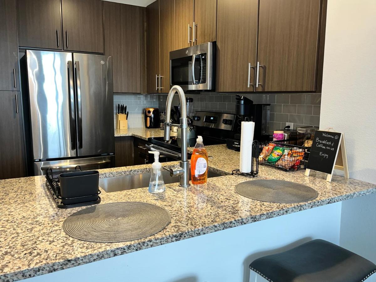 Apartamento Comfy Abode Near Bush Airport Houston Exterior foto