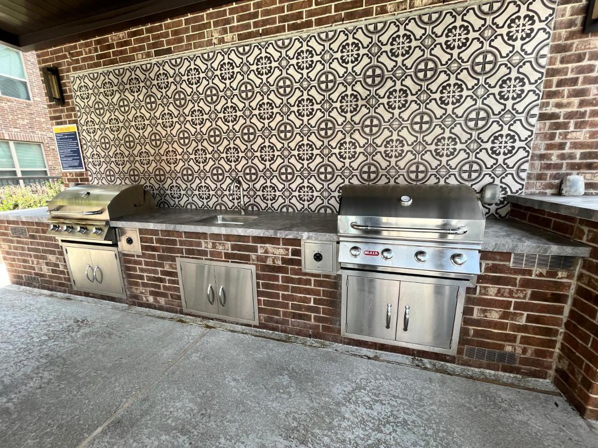 Apartamento Comfy Abode Near Bush Airport Houston Exterior foto